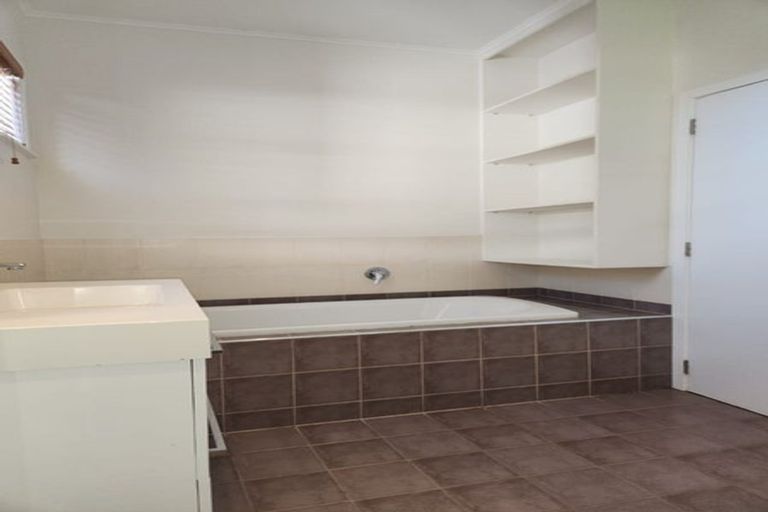Photo of property in 26 Laurence Street, Manly, Whangaparaoa, 0930