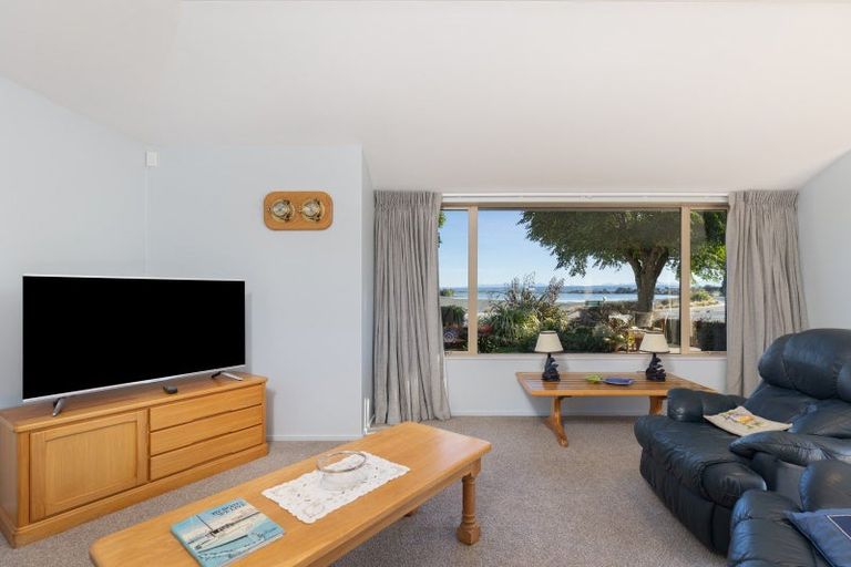 Photo of property in 50 Hoult Crescent, Monaco, Nelson, 7011