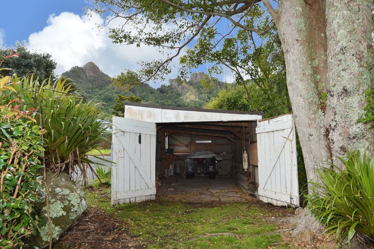 Photo of property in 136 Reotahi Road, Whangarei Heads, Whangarei, 0174