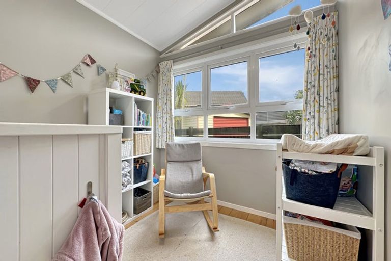 Photo of property in 40a/1 Woodglen Road, Glen Eden, Auckland, 0602