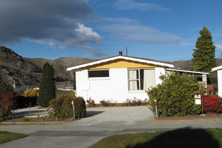 Photo of property in 8 Horace Street, Cromwell, 9310