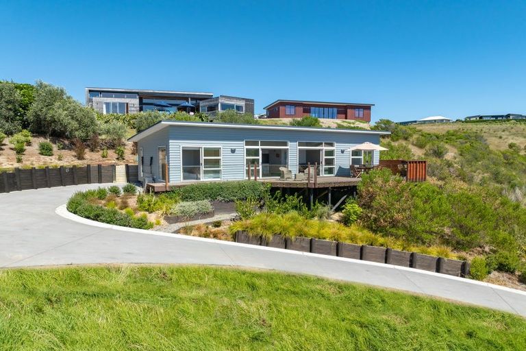 Photo of property in 5 Tama Road, Riversdale Beach, Masterton, 5872