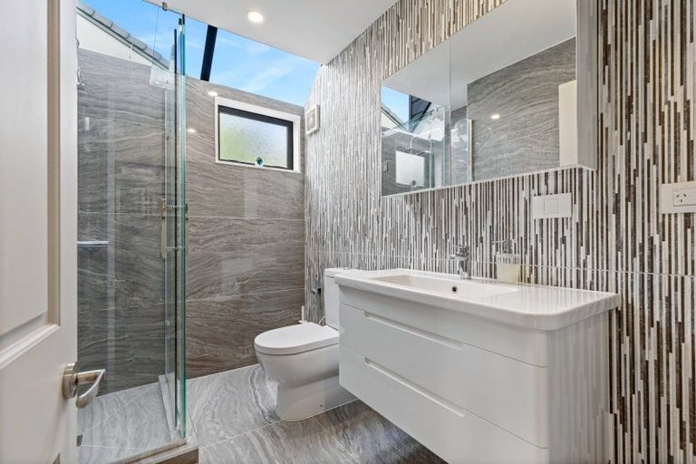 Photo of property in 18 Wiseley Road, Hobsonville, Auckland, 0618