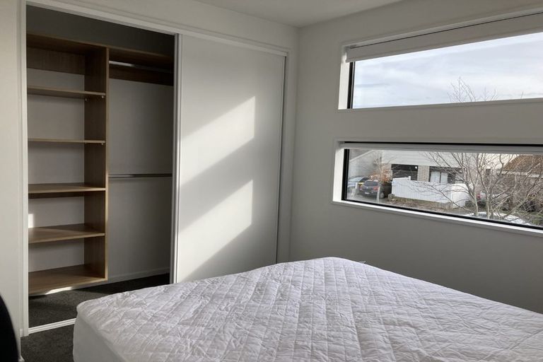 Photo of property in 52a Picton Avenue, Riccarton, Christchurch, 8011