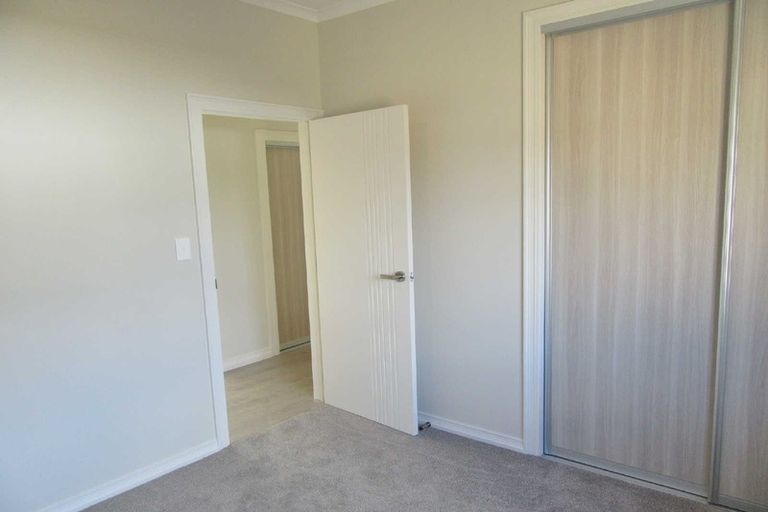 Photo of property in 10 Brumbie Way, Karaka, Papakura, 2113