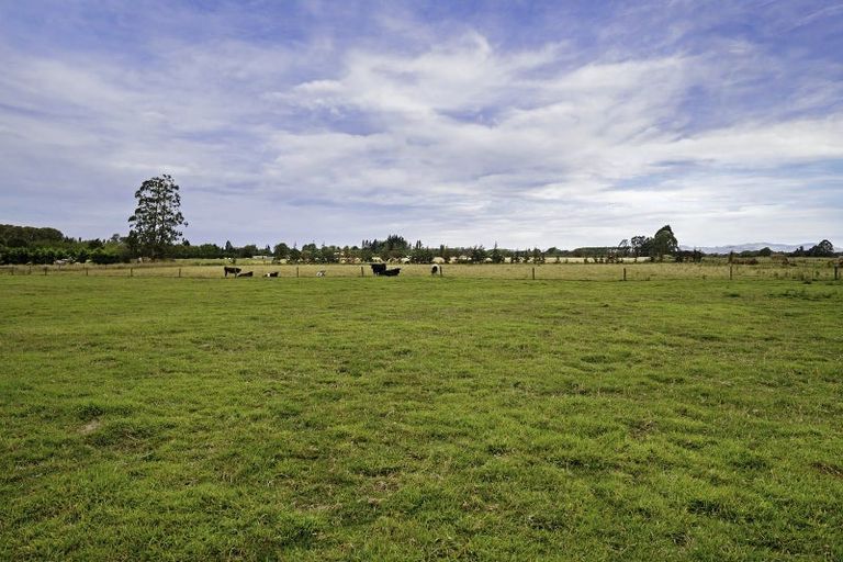 Photo of property in 67 Waikoruru Road, Tuahiwi, Kaiapoi, 7691