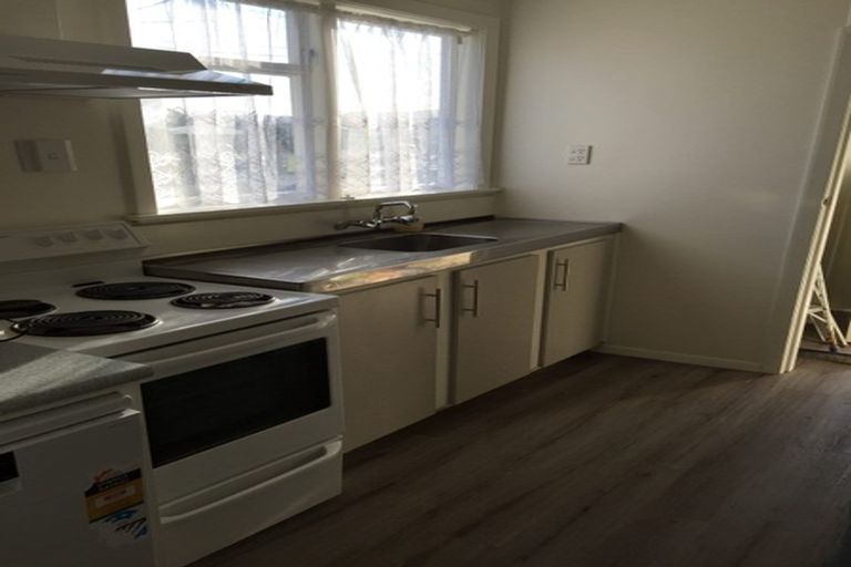 Photo of property in 17 Trevethick Grove, Woburn, Lower Hutt, 5010