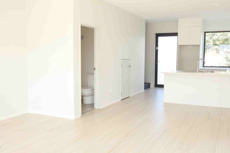 Photo of property in 3/15 Rush Place, Mangere, Auckland, 2022