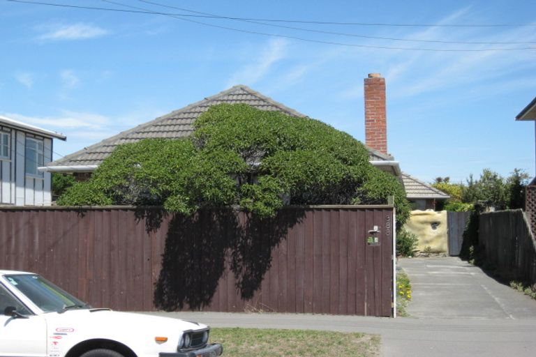Photo of property in 388 Marine Parade, South New Brighton, Christchurch, 8062