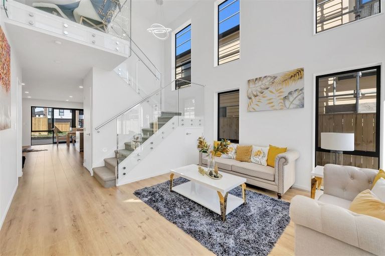 Photo of property in 41 Drumconnell Drive, Flat Bush, Auckland, 2019