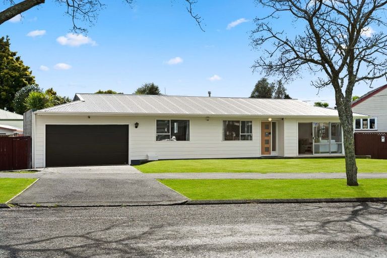 Photo of property in 20a Livingstone Avenue, Nawton, Hamilton, 3200