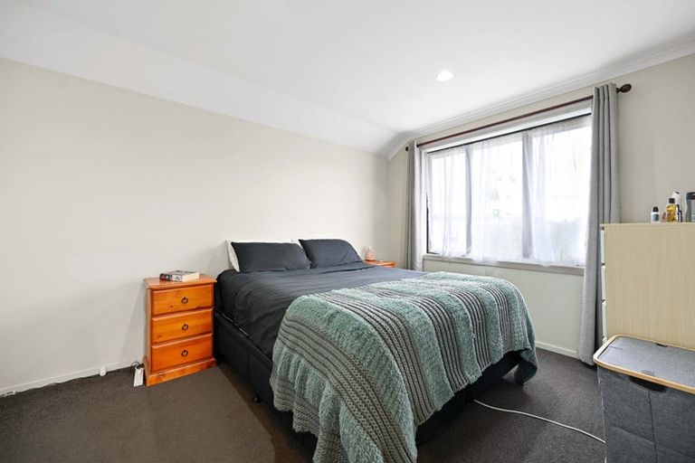 Photo of property in 202 Old Farm Road, Hamilton East, Hamilton, 3216