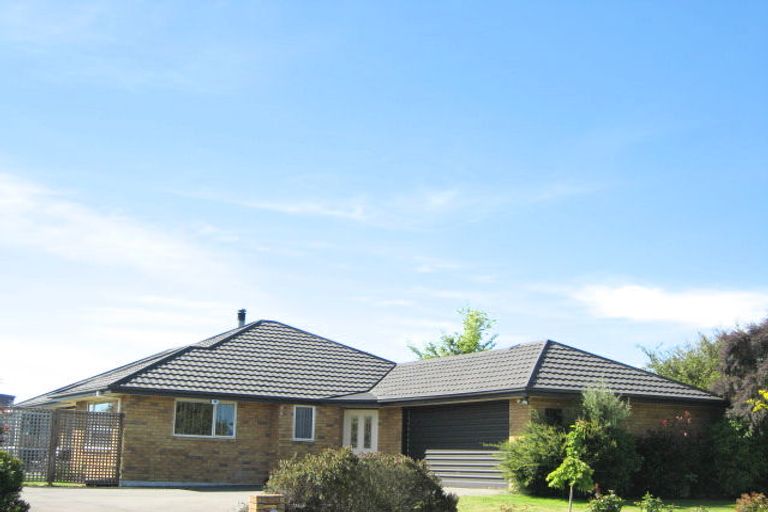 Photo of property in 8 Van Dieman Close, Templeton, Christchurch, 8042