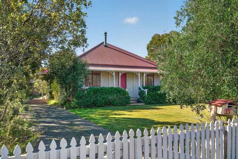Photo of property in 33 Venice Street, Martinborough, 5711