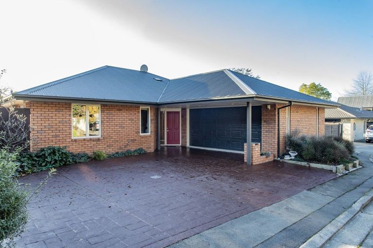 Photo of property in 2a Pukeuri Lane, Hillsborough, Christchurch, 8022