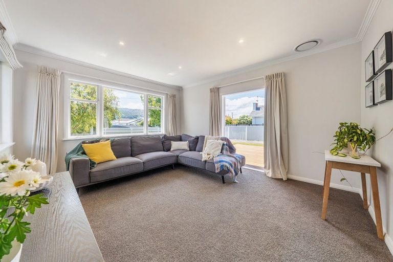 Photo of property in 13 Te Puni Grove, Elderslea, Upper Hutt, 5018