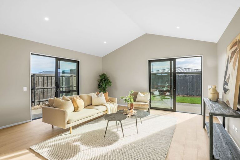 Photo of property in 15 Coney Place, Rolleston, 7614