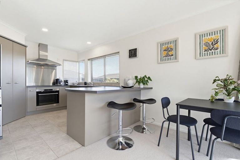 Photo of property in 16a Basley Road, Owhata, Rotorua, 3010