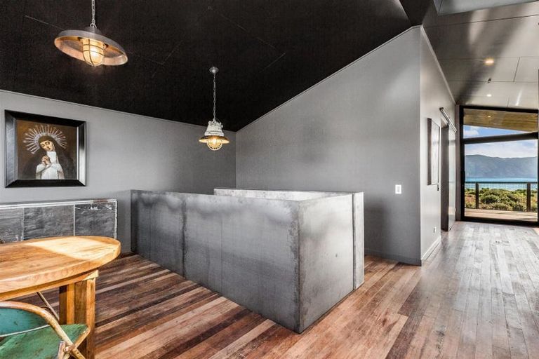 Photo of property in 123 Manly Street, Paraparaumu Beach, Paraparaumu, 5032