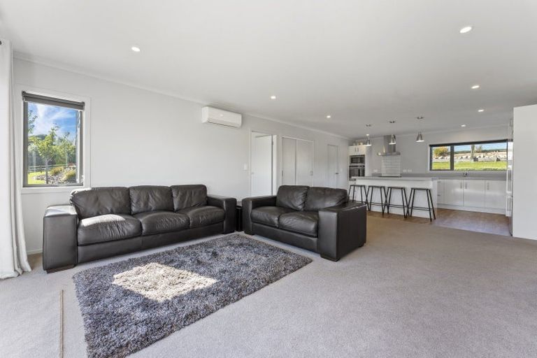 Photo of property in 1 Corbin Court, Ohau, Levin, 5570