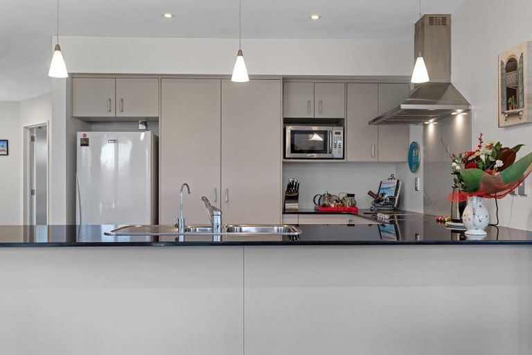 Photo of property in 4 Hibiscus Grove, Rangiora, 7400