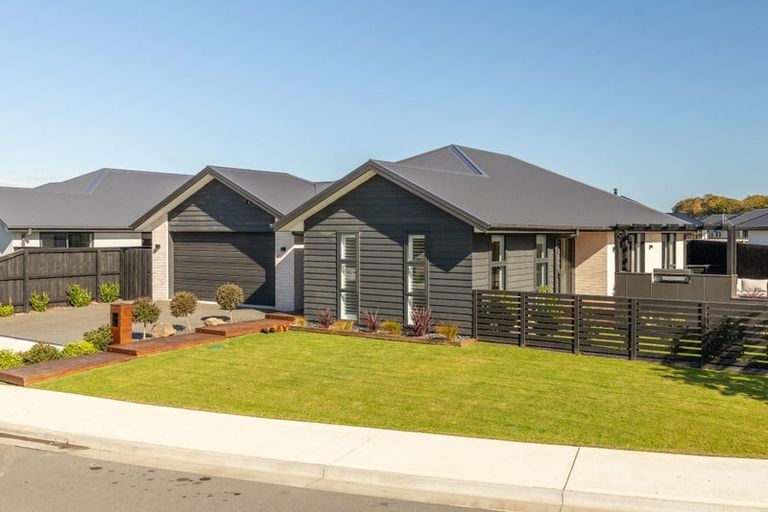 Photo of property in 13 Stackwood Avenue, Woodend, 7610