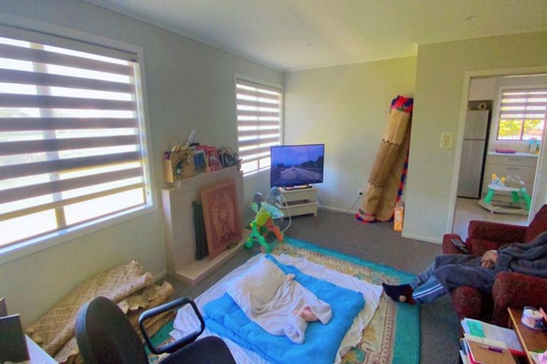Photo of property in 12 Miami Street, Mangere East, Auckland, 2024