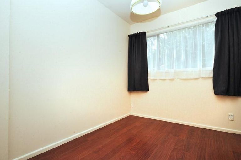 Photo of property in 6 Marendellas Drive, Bucklands Beach, Auckland, 2014