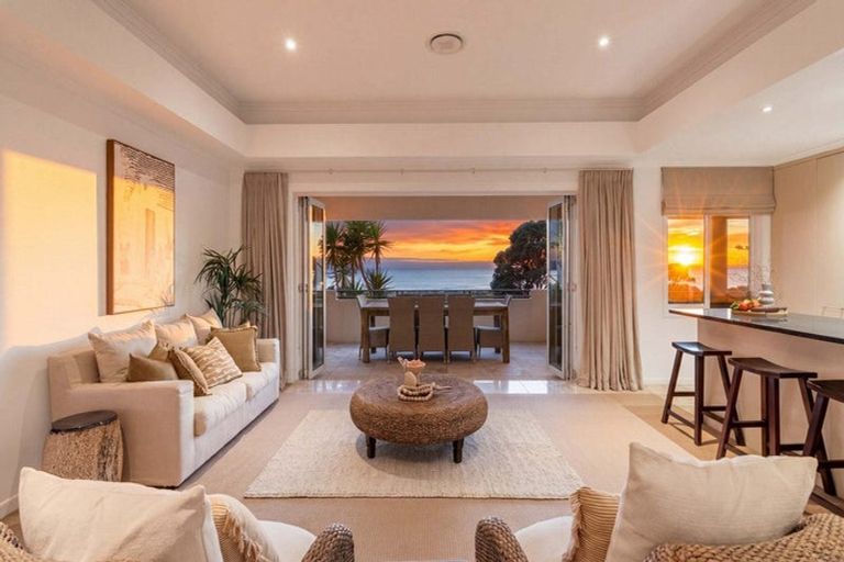 Photo of property in 91 Marine Parade, Mount Maunganui, 3116