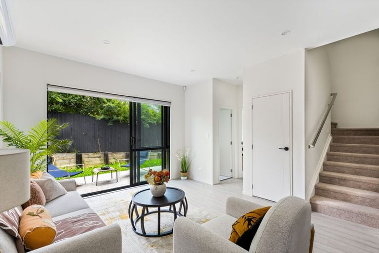 Photo of property in 108d Taikata Road, Te Atatu Peninsula, Auckland, 0610