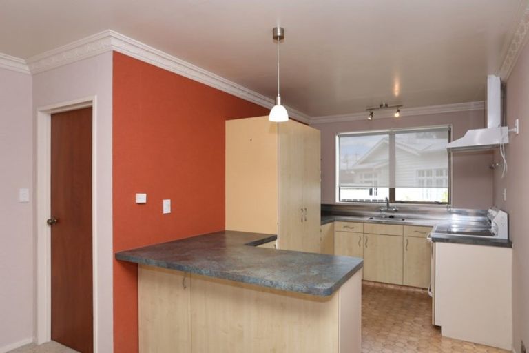 Photo of property in 12a Signal Street, Marton, 4710