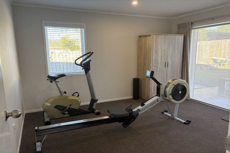 Photo of property in 5 Sealy Road, Torbay, Auckland, 0630