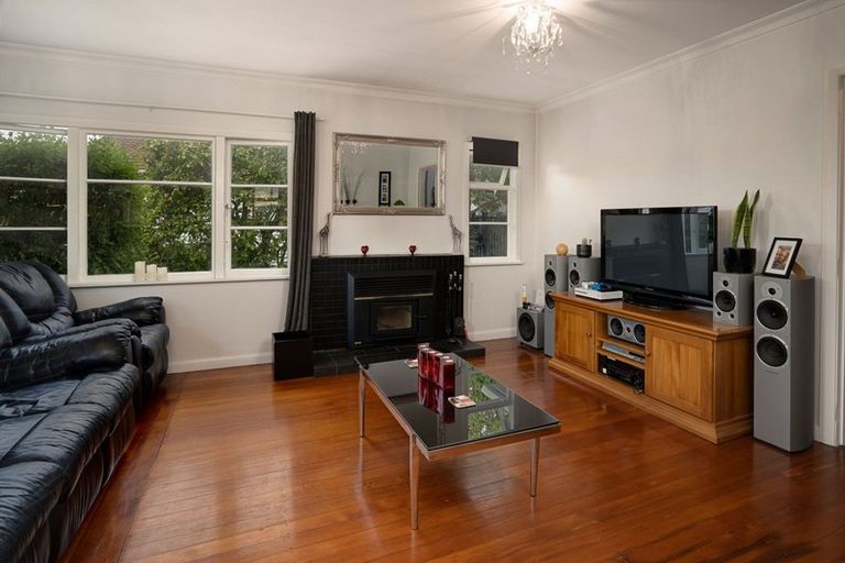 Photo of property in 18 Maitland Avenue, Stoke, Nelson, 7011