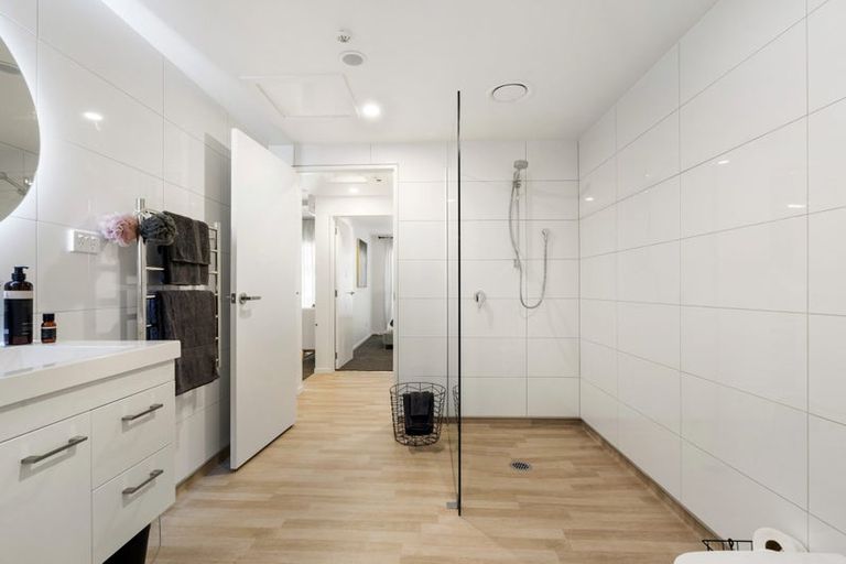 Photo of property in 8/9g East Street, Papakura, 2110