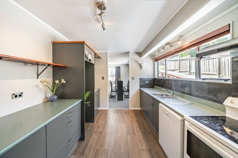 Photo of property in 58 Mercury Way, Whitby, Porirua, 5024