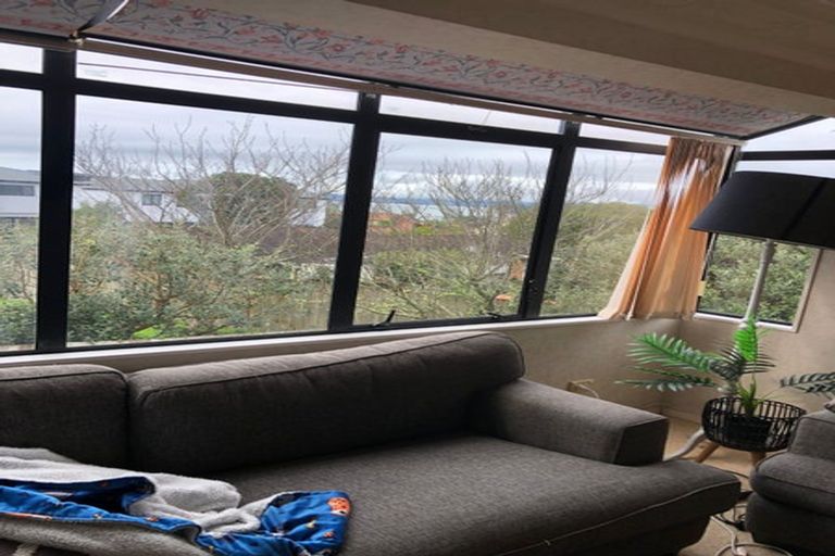 Photo of property in 46 Waller Avenue, Bucklands Beach, Auckland, 2012