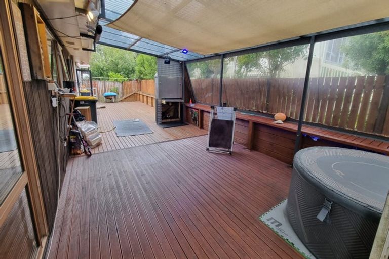 Photo of property in 1 Bishopgate Street, Birkdale, Auckland, 0626