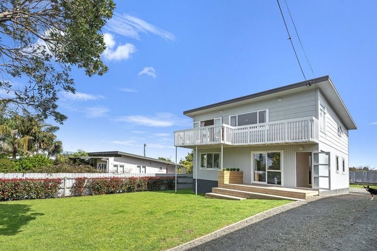 Photo of property in 8 James Mcleod Road, Shelly Beach, Helensville, 0874