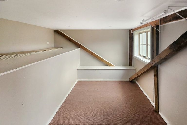 Photo of property in 16 Crystal Grove, Birchville, Upper Hutt, 5018