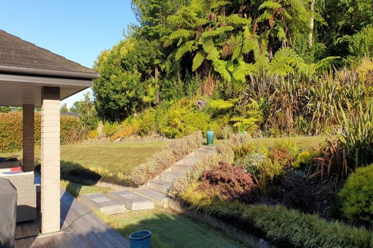 Photo of property in 2g Country Club Lane, Waiuku, 2123