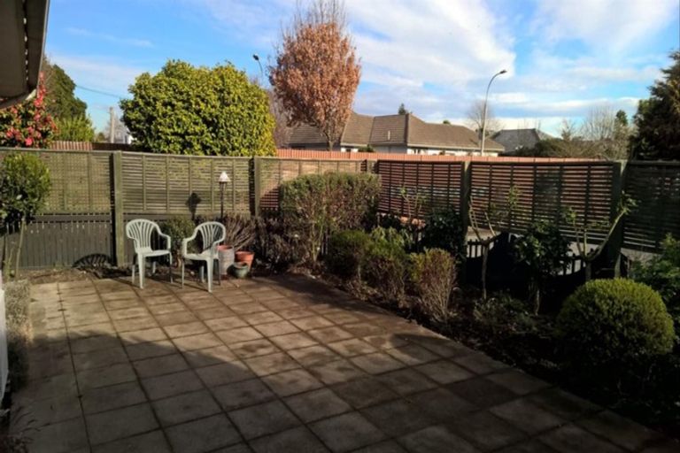 Photo of property in 1/19 Lloyd Street, Strowan, Christchurch, 8052