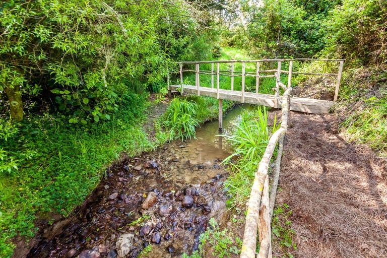 Photo of property in 421 Pahiatua Aokautere Road, Aokautere, Palmerston North, 4471