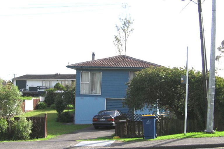 Photo of property in 58 Makora Road, Massey, Auckland, 0614