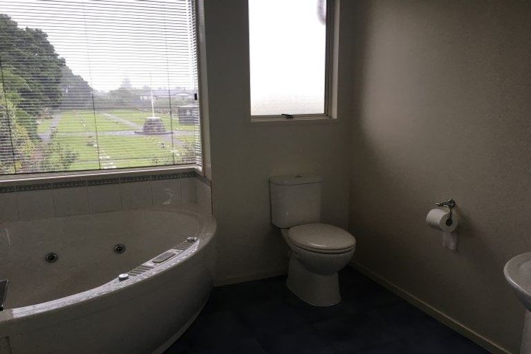 Photo of property in 80 Tasman Street, Karoro, Greymouth, 7805