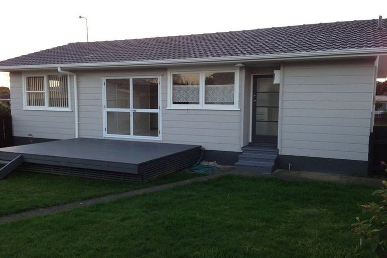 Photo of property in 16 Fairlight Place, Manurewa, Auckland, 2102