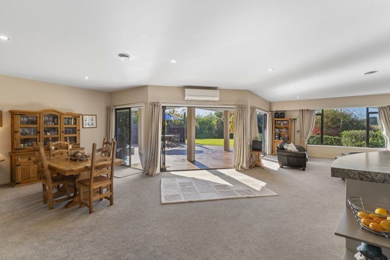 Photo of property in 89 Totara View Road, Wakefield, 7095
