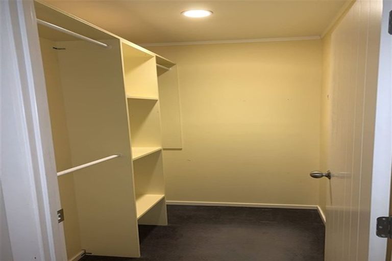 Photo of property in 180 Kilkenny Drive, East Tamaki Heights, Auckland, 2016