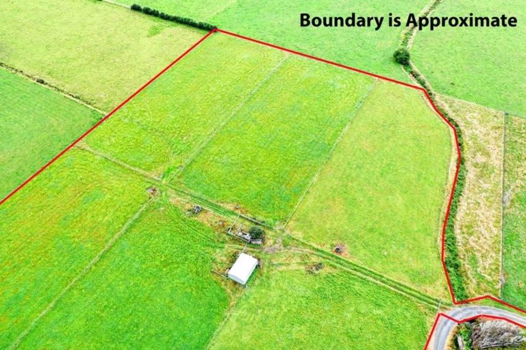 Photo of property in 339b Reid Road, Taneatua, 3191
