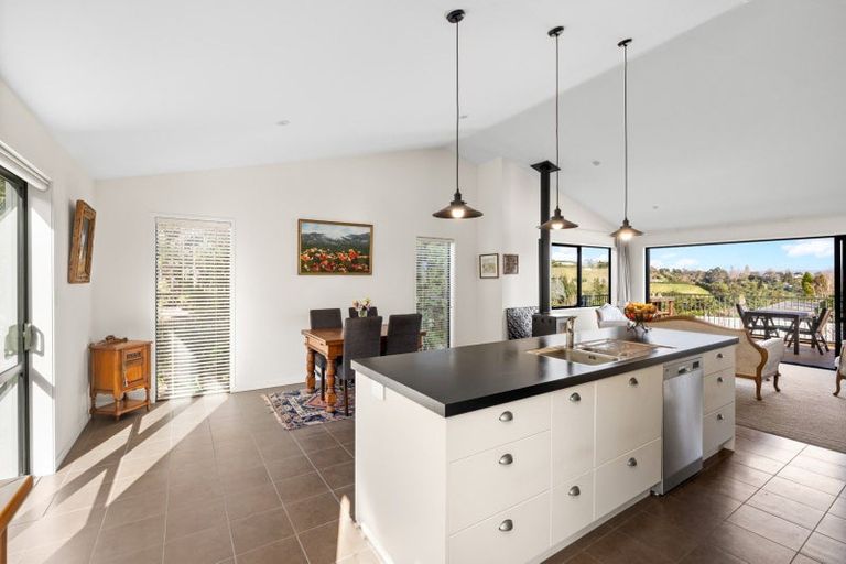 Photo of property in 96ra Waikite Road, Welcome Bay, Tauranga, 3175