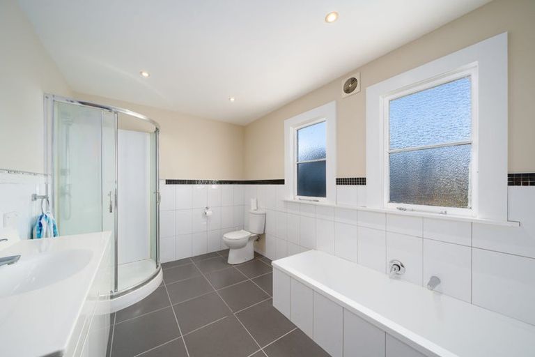 Photo of property in 34 Randwick Crescent, Moera, Lower Hutt, 5010